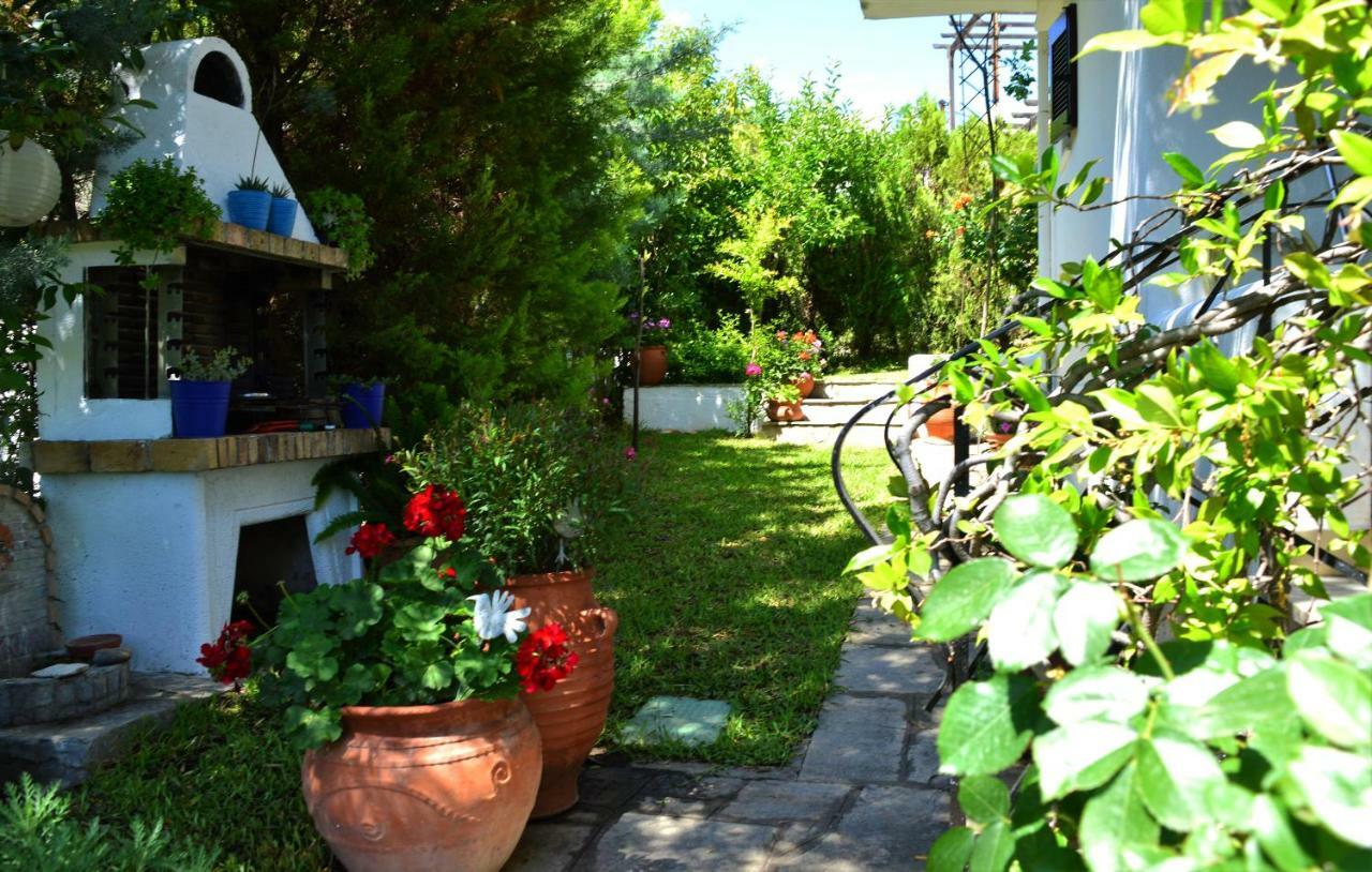 Willa Sonia'S House With Garden Gerakini Zewnętrze zdjęcie